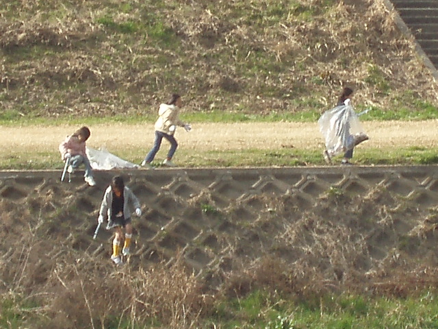 �S�~�E�����i�S�B